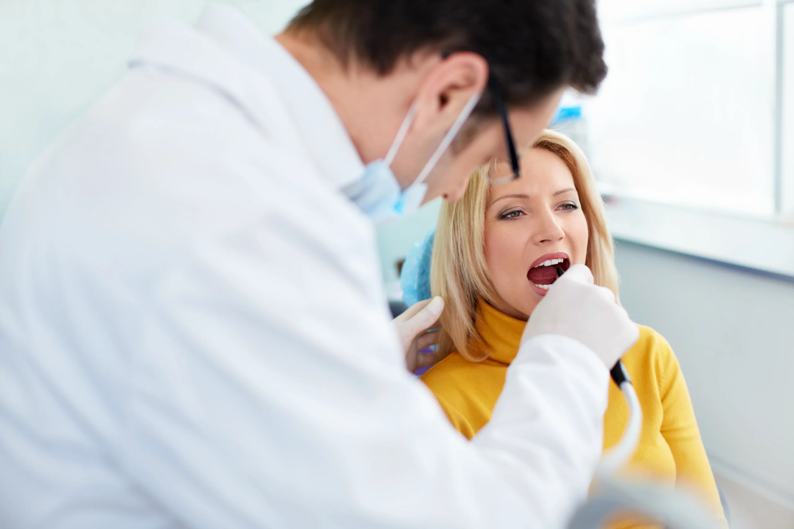 Why Does My Tooth Hurt When I Bite Down? What Fairfax Patients Need to Know